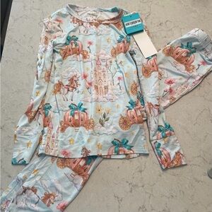 Posh Peanut Catherine NWTs 7-8 2 piece pj set